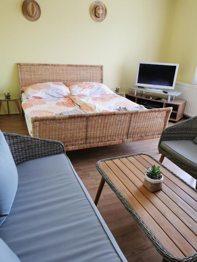 Urlaub Fuer Die Seele - Erholung Pur In Der Natur - Ferienhaus Mit Infrarotkabine & Relax-Raum Rucmanci Exterior foto
